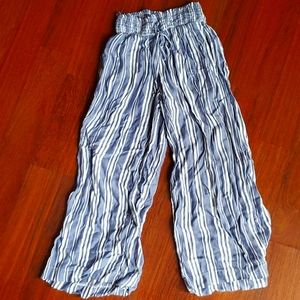 Hollister drawstring pants size small